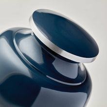 Load image into Gallery viewer, XL Camden Navy 300 cubic inches