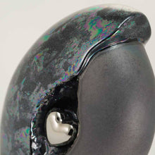 Load image into Gallery viewer, At Peace Memorials Kindred Heart Black Large/Adult Cremation Urn 200 CI