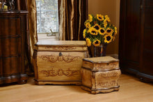 Load image into Gallery viewer, Large/Adult 250 Cubic Inches Florence Memory Box Wood Funeral Cremation Urn for Ashes