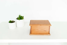 Load image into Gallery viewer, Large/Adult Craftsman 280 Cubic Inches Wood Box Funeral Cremation Urn for Ashes