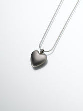 Load image into Gallery viewer, White Bronze Heart Memorial Jewelry Pendant Funeral Cremation Urn