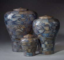 Load image into Gallery viewer, Lily Blue Oak Wood Adult Funeral Cremation Urn, 210 Cubic Inches