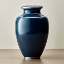 Load image into Gallery viewer, XL Camden Navy 300 cubic inches
