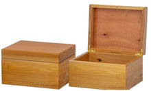 Load image into Gallery viewer, Large/Adult 230 Cubic Inches The Victoria Remembrance Chest Cremation Urn for Ashes
