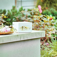 Load image into Gallery viewer, Large/Adult Desert Sunrise Box Funeral Cremation Urn for Ashes, 200 Cubic Inches
