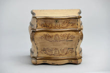 Load image into Gallery viewer, Large/Adult 250 Cubic Inches Florence Memory Box Wood Funeral Cremation Urn for Ashes
