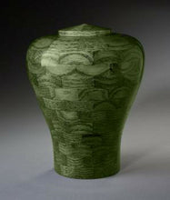 Load image into Gallery viewer, Lily Green Oak Wood Adult Funeral Cremation Urn, 210 Cubic Inches
