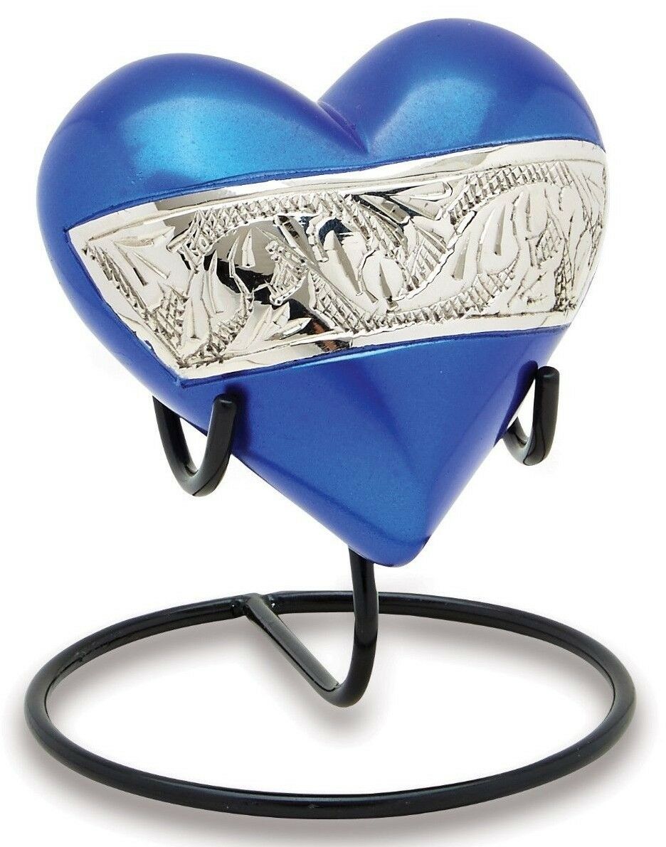 Berkshire 3 Cubic Inches Heart with Stand Keepsake Funeral Cremation Urn