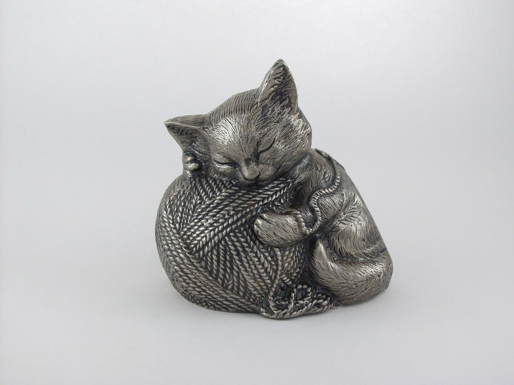 Small/Keepsake 40 Cubic Inches Silver Precious Kitty Urn for Cremation Ashes