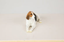 Load image into Gallery viewer, American Foxhound Pet Funeral Cremation Urn Avail in 3 Diff Colors &amp; 4 Sizes
