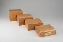 Load image into Gallery viewer, Beagle Pet Funeral Cremation Urn, Engraved. Available 3 Different Colors 4 Sizes
